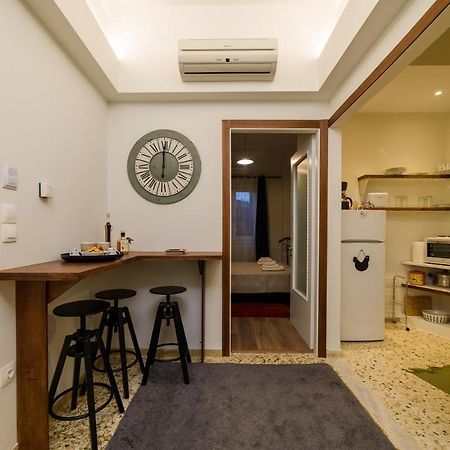 Belucky Apartments - Φio เอเธนส์ ภายนอก รูปภาพ