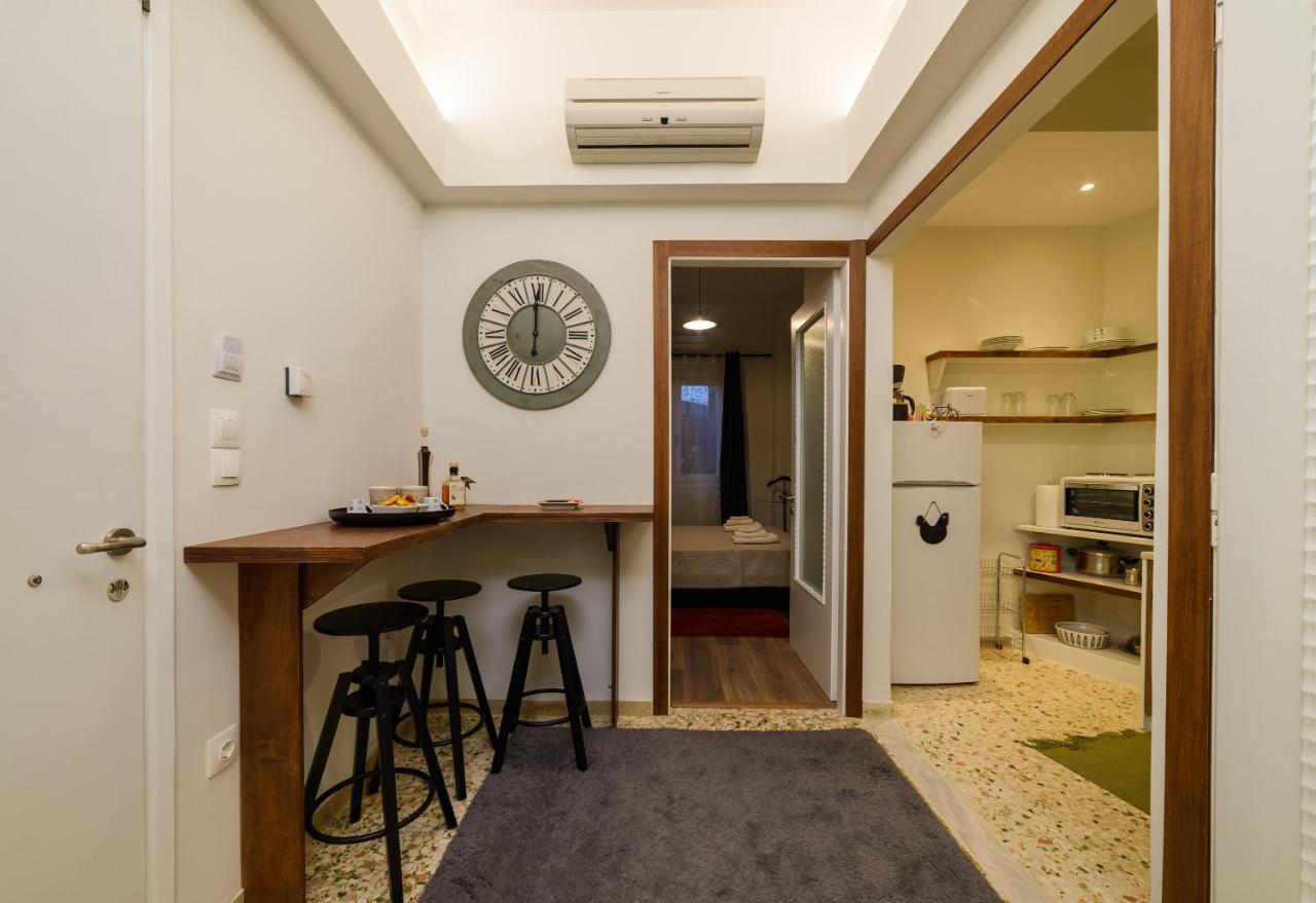 Belucky Apartments - Φio เอเธนส์ ภายนอก รูปภาพ
