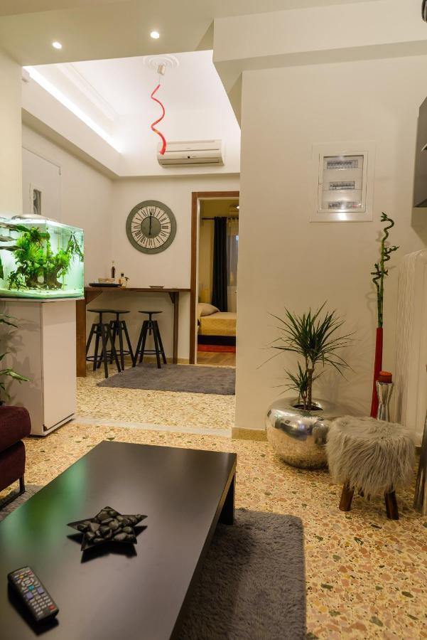 Belucky Apartments - Φio เอเธนส์ ภายนอก รูปภาพ